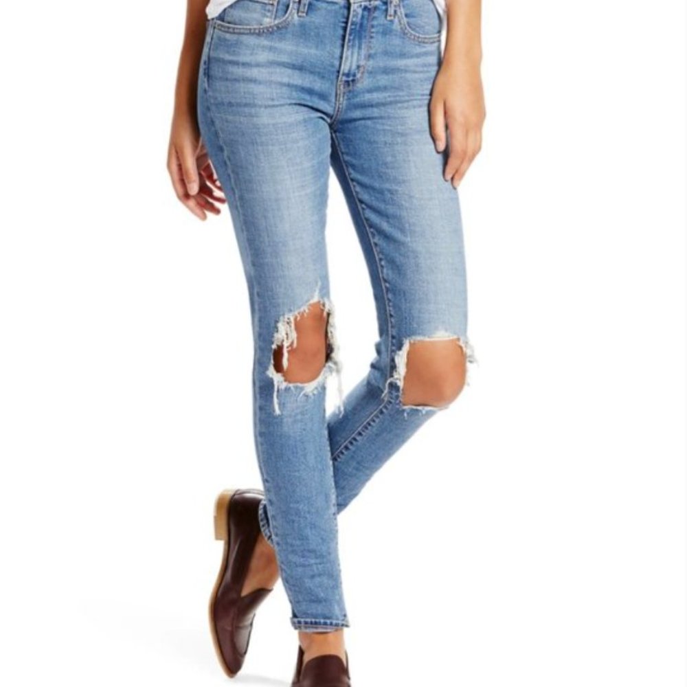 Levi's 721 Ripped High Waist Skinny Jeans 26